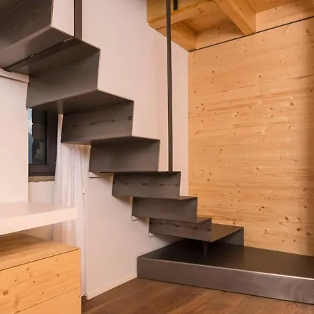 Villa Ca' De Sass Near Argegno *