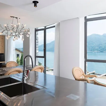 Villa Ca' De Sass Near Argegno *