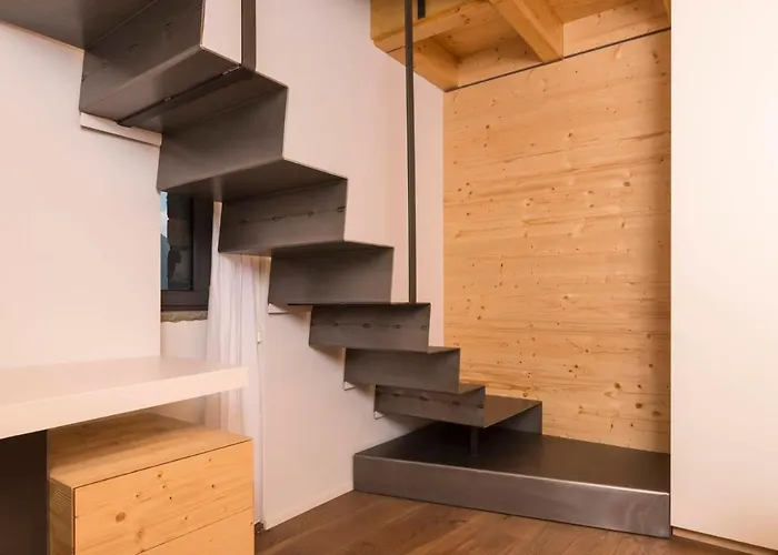 Vila Ca' De Sass Near Argegno *