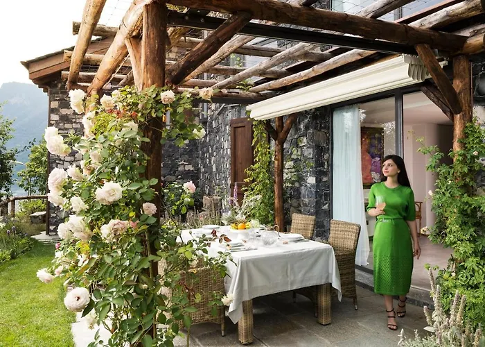 Вилла Ca' De Sass Near Argegno