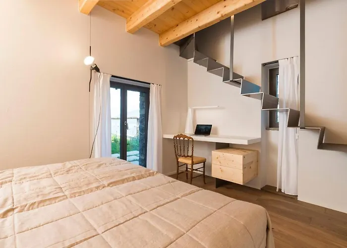 Ca' De Sass Near Argegno Colonno